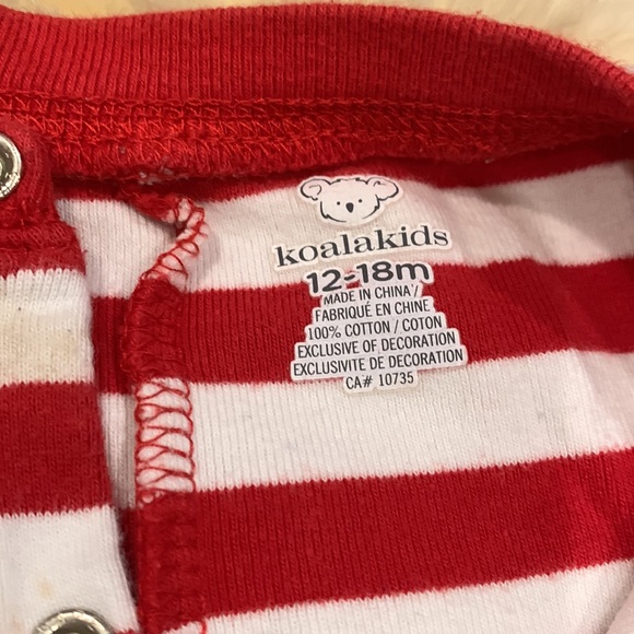 Koala Kids Christmas/Holiday Winter Santa Button Footless Pajama in Red/White - Picture 8 of 8